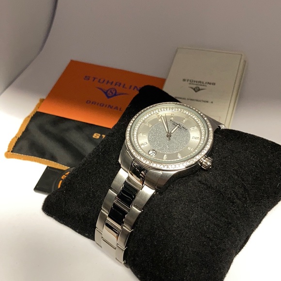 STUHRLING ORIGINAL krysterna crystal women’s watch - Picture 2 of 6
